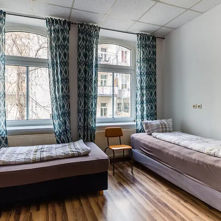 Apartmán Enjoy Your With Dkn - Mon-sun - Late Night Check-in - Multilanguage - Near Railway Station - Witamy Serdecznie Lipsko
