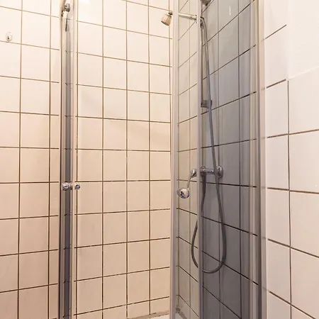 Enjoy Your With Dkn - Mon-sun - Late Night Check-in - Multilanguage - Near Railway Station - Witamy Serdecznie Apartament Lipsk