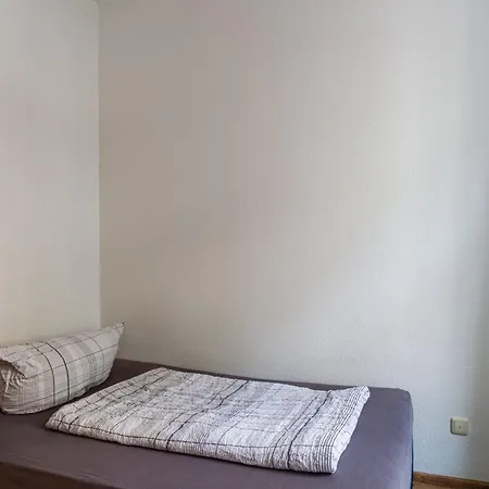 Enjoy Your With Dkn - Mon-sun - Late Night Check-in - Multilanguage - Near Railway Station - Witamy Serdecznie Leipzig