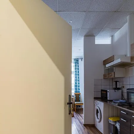 Enjoy Your With Dkn - Mon-sun - Late Night Check-in - Multilanguage - Near Railway Station - Witamy Serdecznie * Leipzig