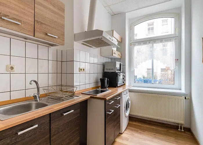 Enjoy Your With Dkn - Mon-sun - Late Night Check-in - Multilanguage - Near Railway Station - Witamy Serdecznie