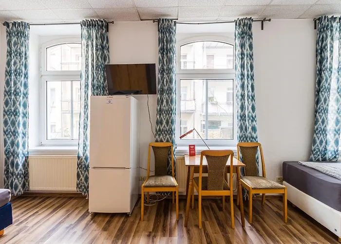 Enjoy Your With Dkn - Mon-sun - Late Night Check-in - Multilanguage - Near Railway Station - Witamy Serdecznie 莱比锡